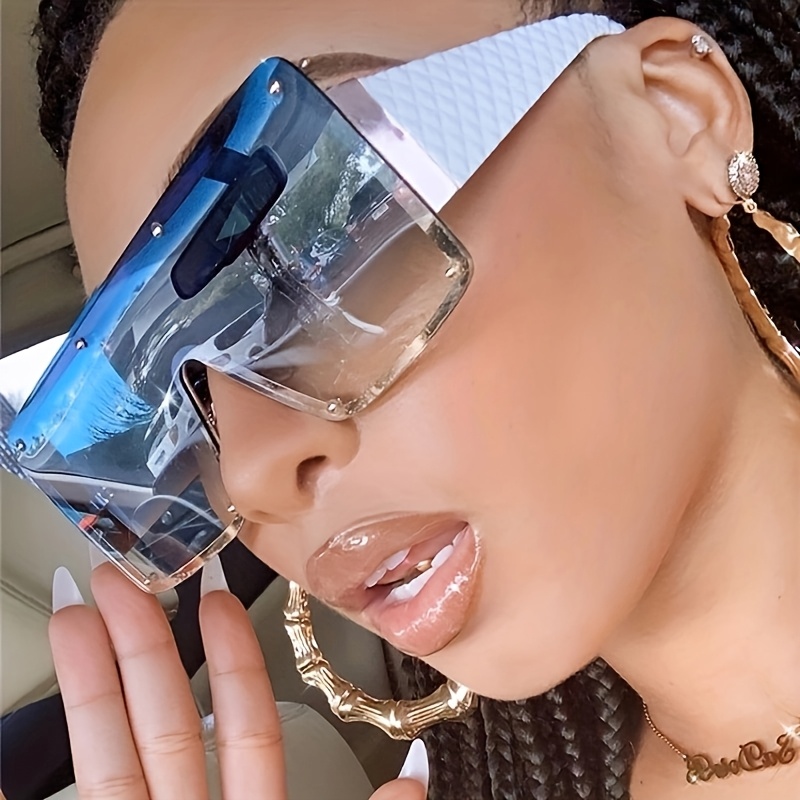 

1pc Fashionable Oversized Square Glasses For Women, Metal Frame, Anti-reflective Pc Lens, Unisex Eyewear