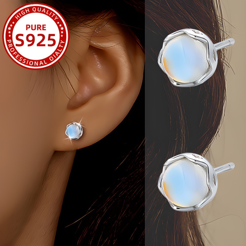 

Pair Of Women' Stud Earrings, Round Earrings, , 1g925 Silver, Inlaid With Synthetic , Suitable For , Parties, Vacations, And Gifts