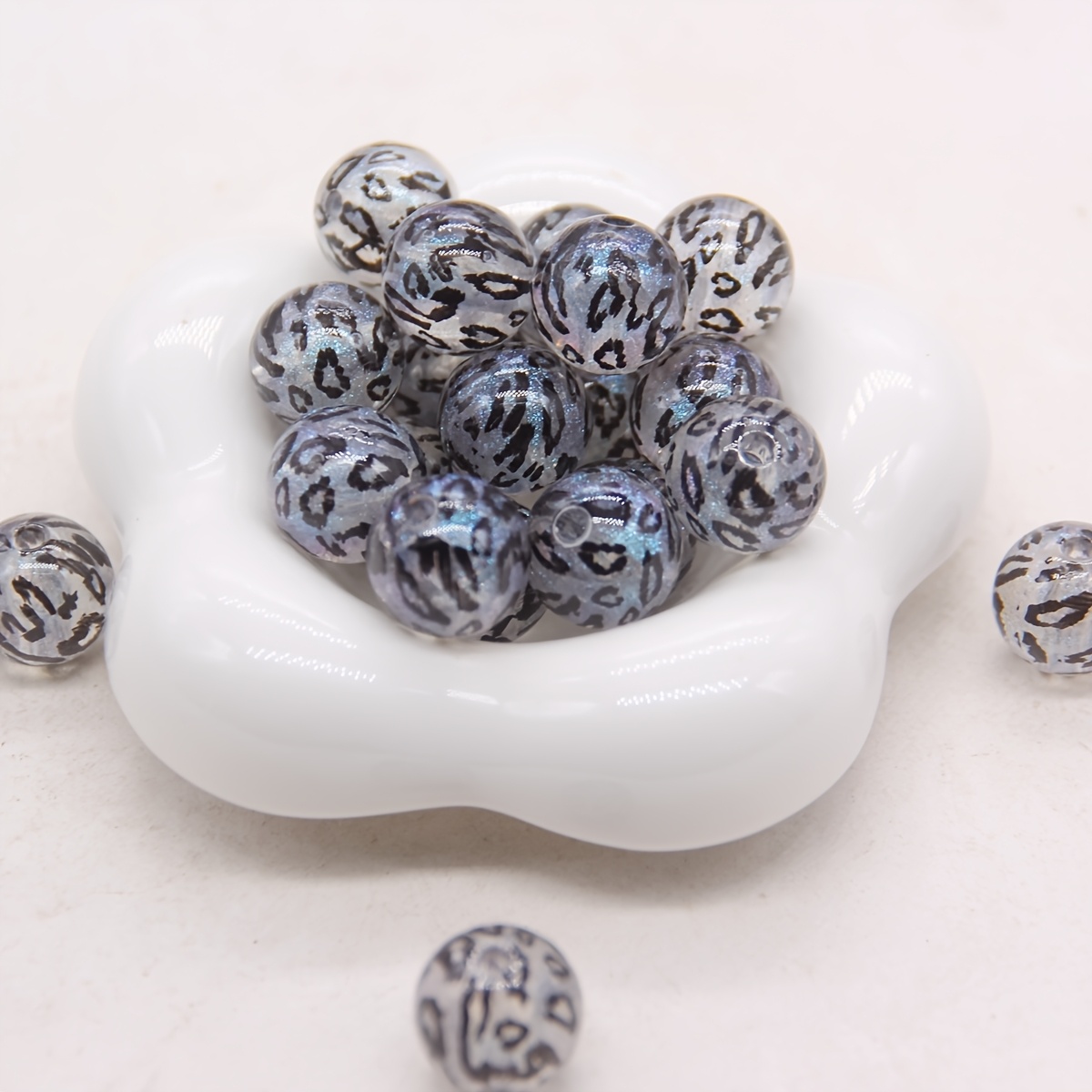 TEMU 10pcs, 16mm, Luminous Beads, Leopard , Resin Round Beads, Glitter, Handmade Diy Beading Materials, Through-hole Bead Accessories, Suitable For