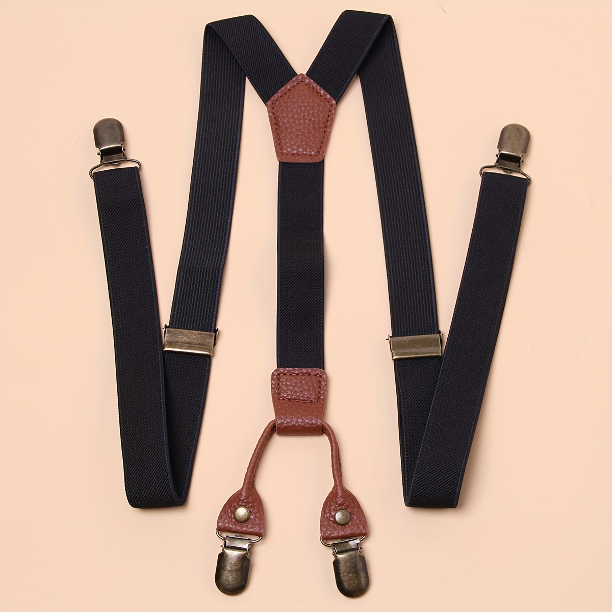 E-shop Herren Hosenträger im Retro-Stil - Elastisches Material mit Nietenverzierungen, Kreuzträger-Design, Gewebt mit mittlerer Dehnbarkeit,