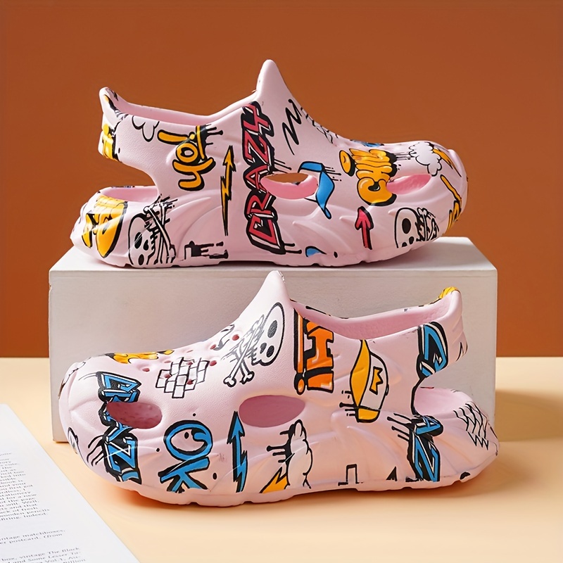 Casual Cute Cartoon Slip On Clogs For Boys, Lightweight Non-slip Wear-resistant Sandals For Indoor Outdoor Beach, Spring And Summer