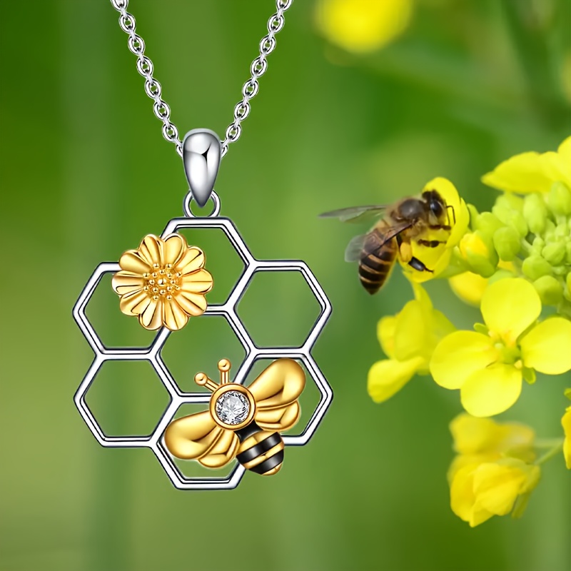 

Bee Sunflower Honeycomb Pendant Necklace Fashion Gift For Wife Ladies Anniversary Gift Birthday Gift Valentine's Day Gift Holiday Party Favors