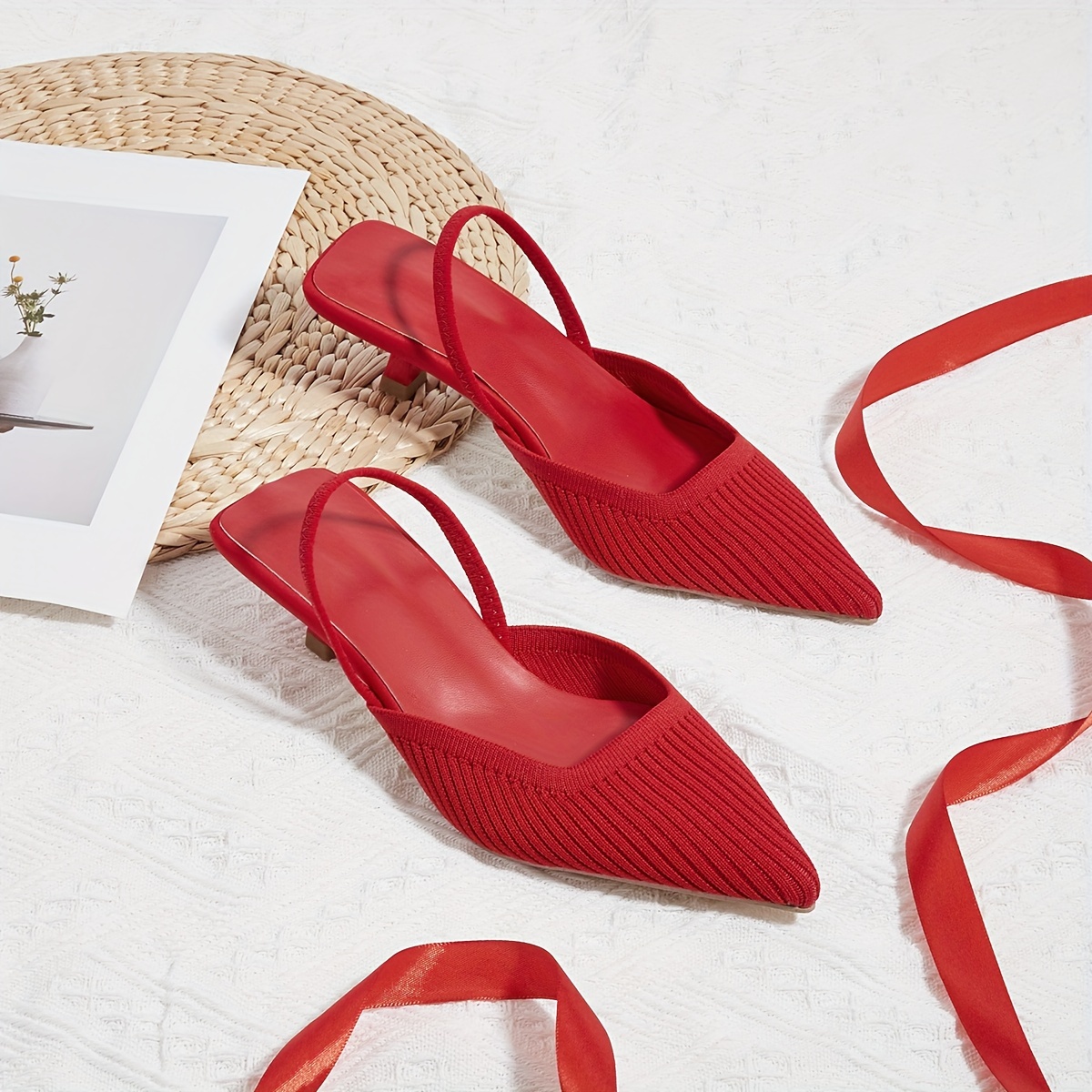Women'sNewStylePointed-ToeShallowMouthSandals,BreathableFairy-StyleWovenShoeswithKittenHeels,ComfortableOpen-BackFlatShoesforSummer,WomenShoes
