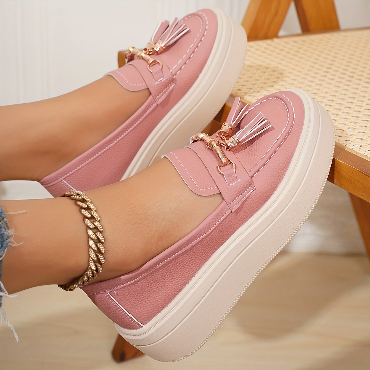 Women's Slip-On Loafers Soft Pink Cover Casual Shoes with Decorative  Bow Golden Accents *able Rubber Sole for Wear, Versatile for Jeans