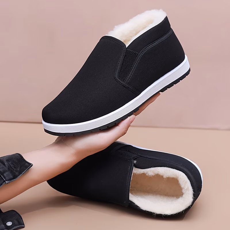 chaussures et bottes épaisses et chaudes pour hommes dautomne et dhiver, bottes hautes à enfiler à semelle souple pour pères dâge moyen, chaussons dhiver chauds pour hommes, chaussures de maison et dextérieur courtes et faciles à , chaussures dhiver légères et chaudes pour hommes dâge Détails du produit 0
