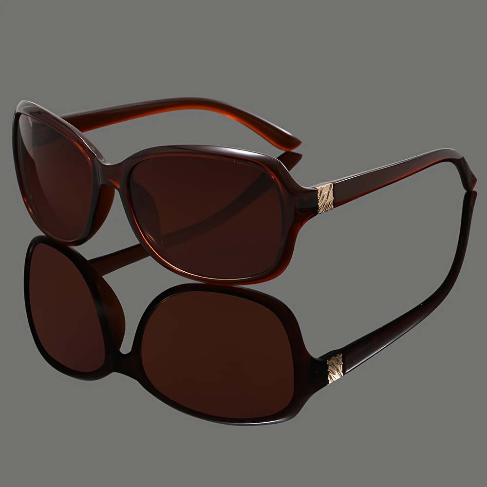 New Unisex Fashion Fashion Glasses For Daily Street Wear, Parties, And Gatherings. , Lightweight And Comfortable For Men And Women. Suitable For Beach, Fishing, And Activities