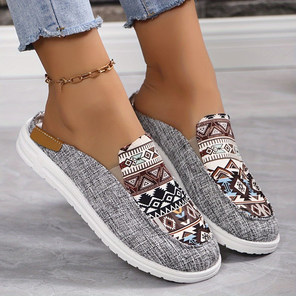 summer new large size casual slip canvas shoes lightweight - Temu Kuwait