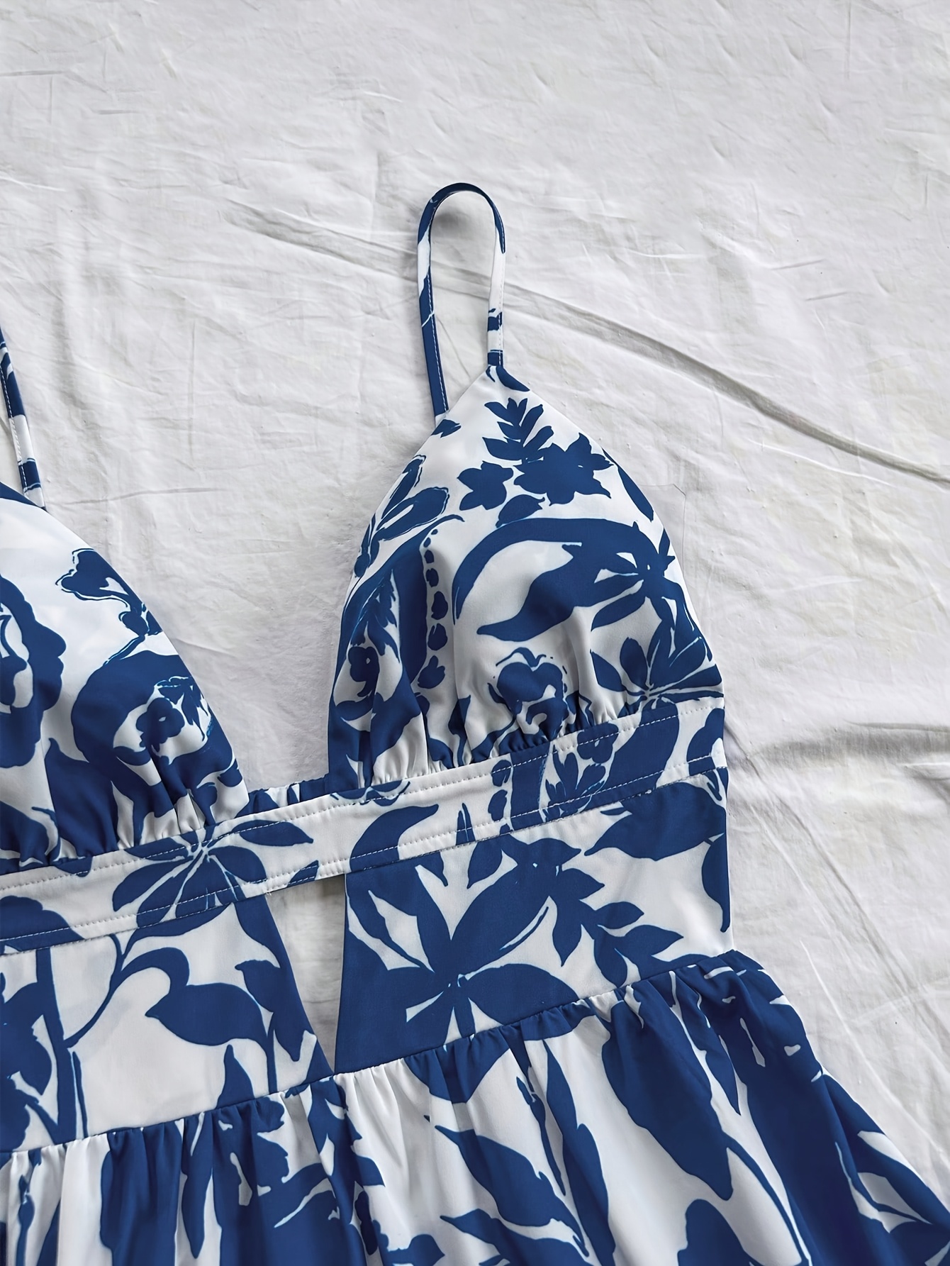 womens blue white paisley floral print thin strap backless a - Temu United  Arab Emirates