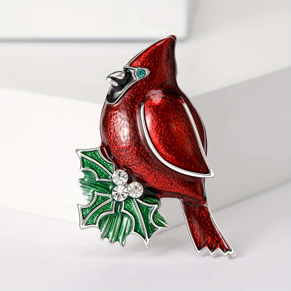 

Christmas Fashion Enamel Brooches Classic Bird Pins Pierceable Necklace Badge Fashion Women Accessory , Holiday Theme,