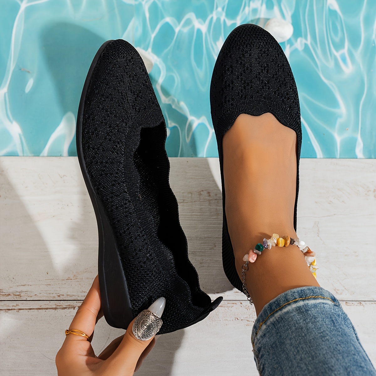 TEMU Ladies' Casual Flat Shoes, Stylish And Versatile Round-toe Breathable Knitted Surface Comfortable Outdoor Lace-up Flats.