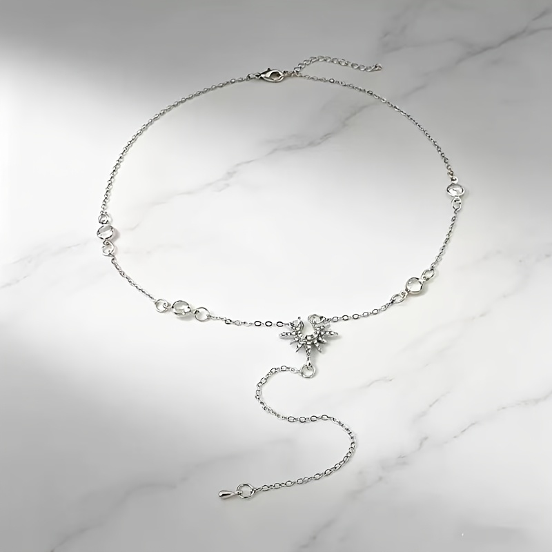 European And American Cross-border Fashion Sunflower Flame Pendant Necklace, Light Luxury Creative Niche Layering Sun Collarbone Chain