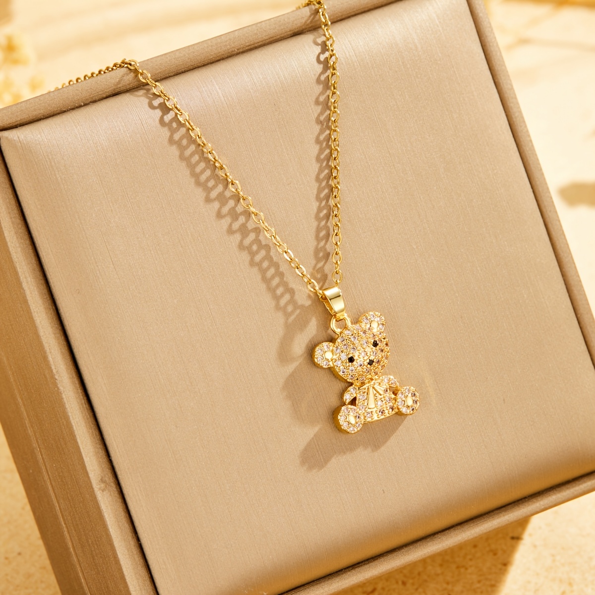 E-shop 1 Stück Mädchen Exquisiter Niedlicher Kubischer Synthetischer Zirkonia Schmuck, Modischer Teddybär Einhorn Kupferanhänger 304 Edelstahl
