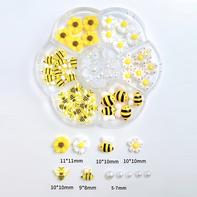 E-shop 7er-Box mit gemischten dekorativen Cartoon-Bienen aus Kunstharz, niedlichen Blumen und Perl-Nagelkunst-Zubehör im süßen Stil für Nagelbedarf