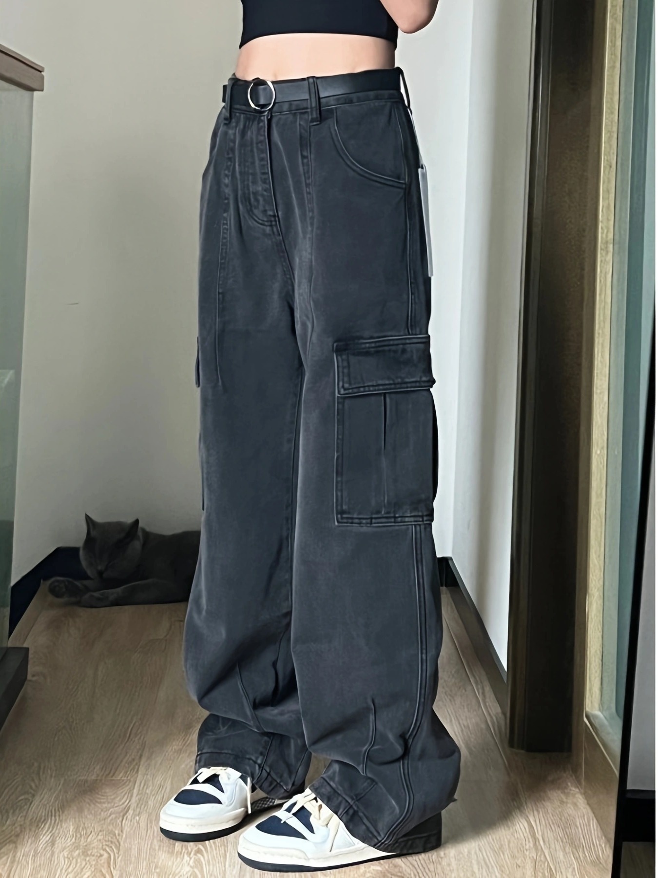 men's loose fit cargo jeans flap pockets wide leg streetwear