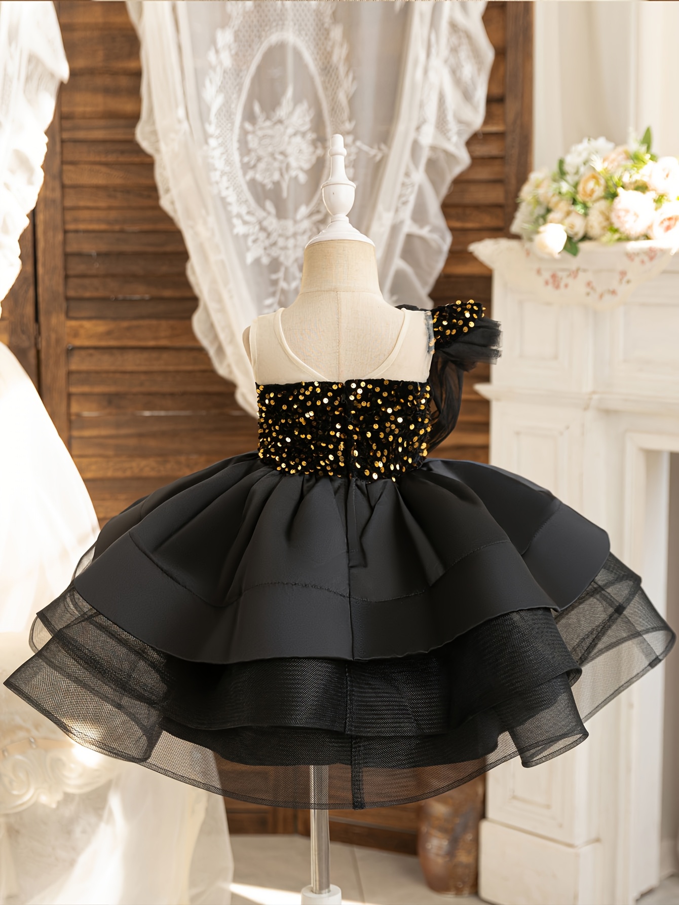 chinese dress ladies Amazon.com: Toddler Tutu Layered Tulle Princess Dress Flower Girls Bowknot  Formal Wedding Party Bal𝐥 Gown 4~5 Years (A, 4-5 Years): Clothing, Shoes &  Jewelry