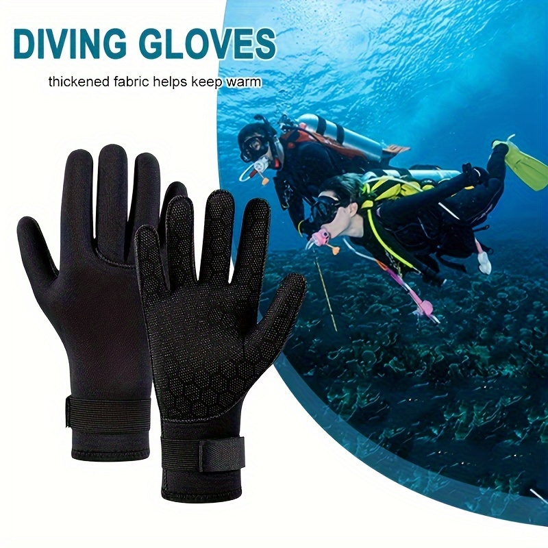 Camo Diving gloves 3mm/5mm neoprne with buckle belt spearfishing gloves for  scuba diving,,Snorkeling fishing Water Sport Gloves