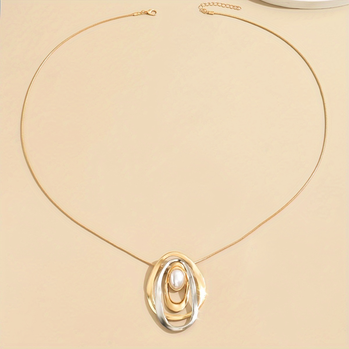 Layered Geometric Pendant Necklace with Acrylic Pearl