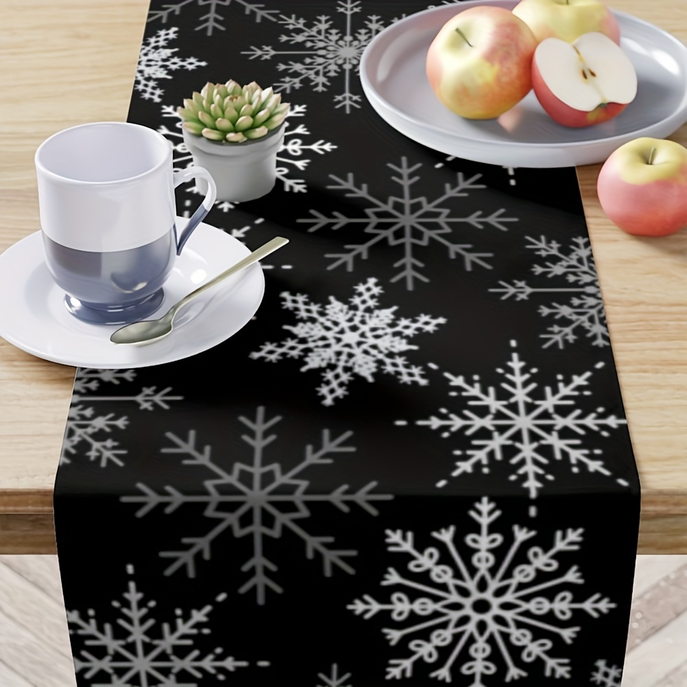 

Black & White Table Runner - Polyester, Machine-woven For Christmas & Holiday Parties