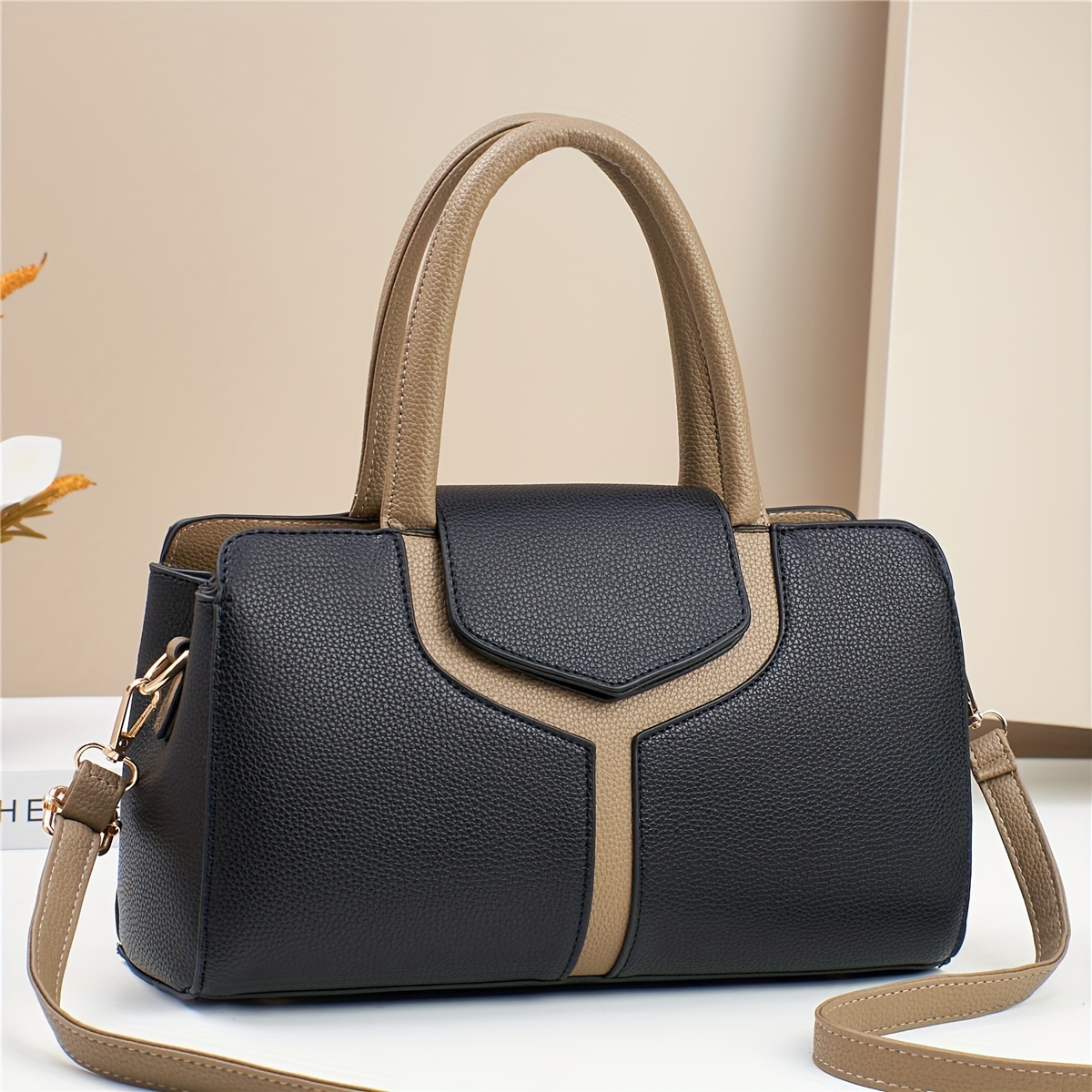 On Mother'S Day, Give Mom a Large Capacity Bag, a High-Quality Shoulder Bag That Can Be Carried Or Slung, Perfect for Commuting And Also Suitable for Easter.