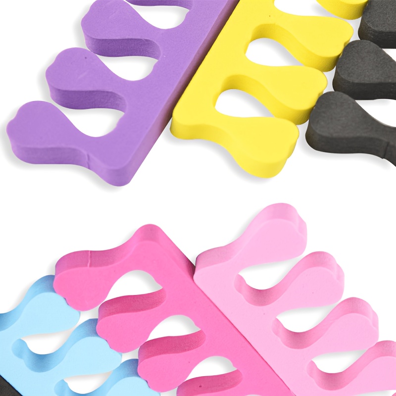 4pcs Heart-Shaped Nail Art Finger Separators for Polish Application