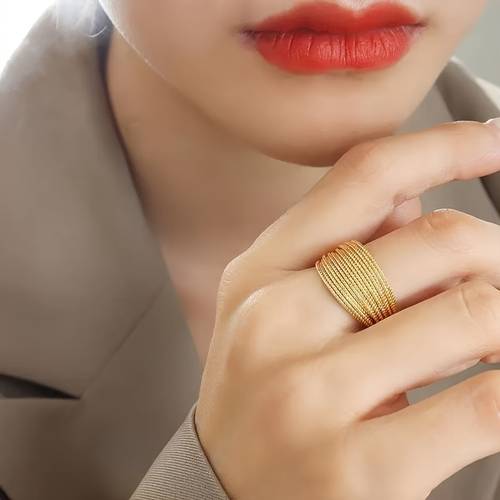 photo de l'article bague haut de gamme au design niche avec de nombreuses , ouverte et ajustable, boucle de bague de doigt annulaire tendance