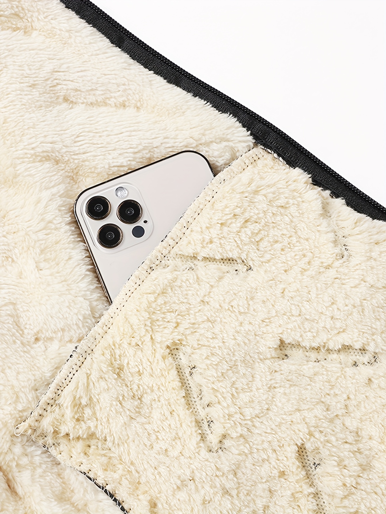 A New Thick Jacket for Men in Dark Night Black for Autumn And Winter, Featuring Ultrasonic Thickening. It'S Suitable for Commuting, Outdoor Activities, Fitness, And Sports. A Must-Have Thick Jacket for The Fall And Winter