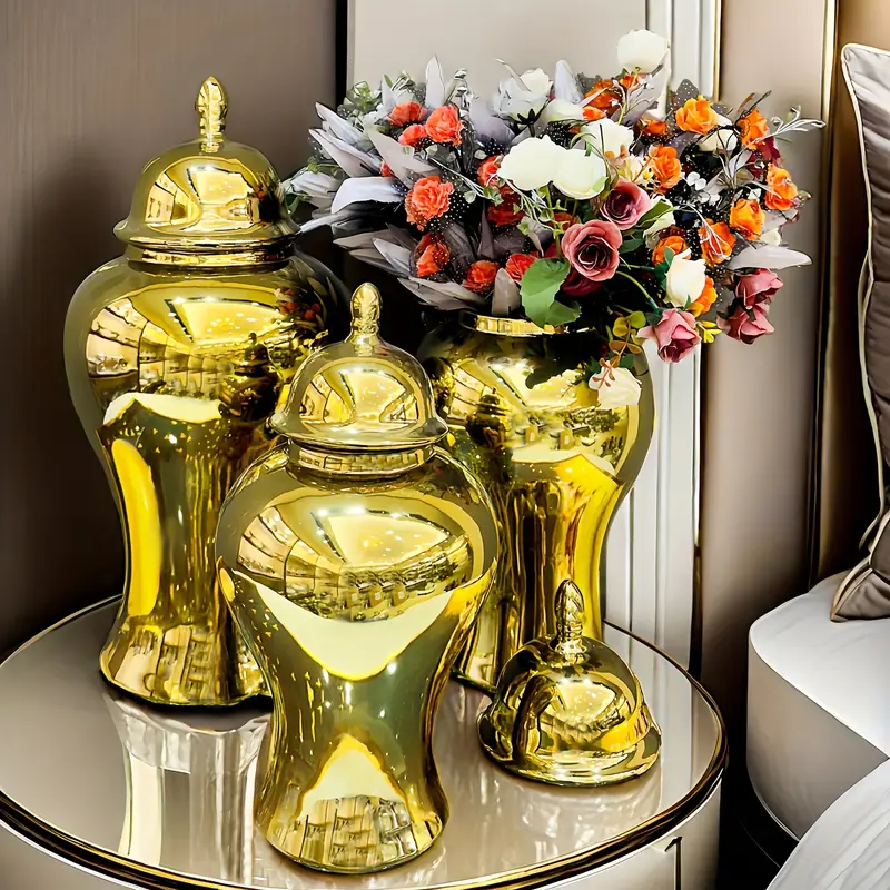 Vase en Céramique Dorée Solide avec Couvercle