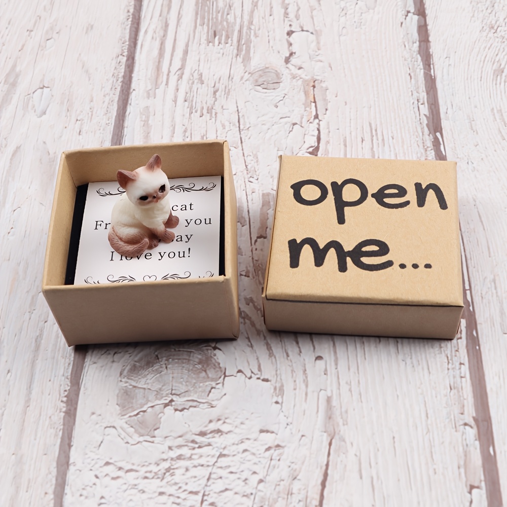 1 Cute Cat Gift Box | Suitable For Birthday Parties, Anniversaries, And , Fantasy Theme, Plastic Material, Includes Card
