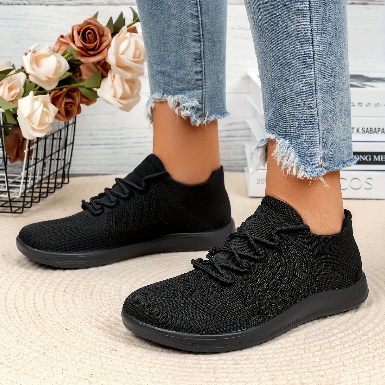 Women's Barefoot Running Shoes Zero Drop Slip-Resistant Sole,  Breathable Knit Upper Cushioned MD Outsole Lightweight