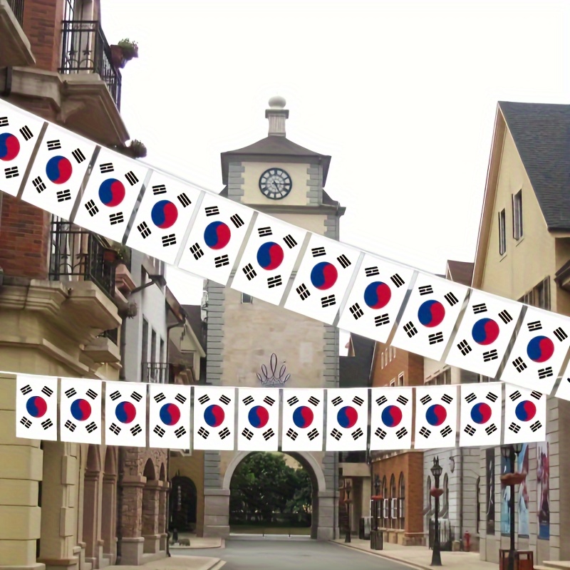 

30pcs South Korean Flag String Banners - Polyester, 5.5x8.2 Inches - Indoor & Outdoor Decorations