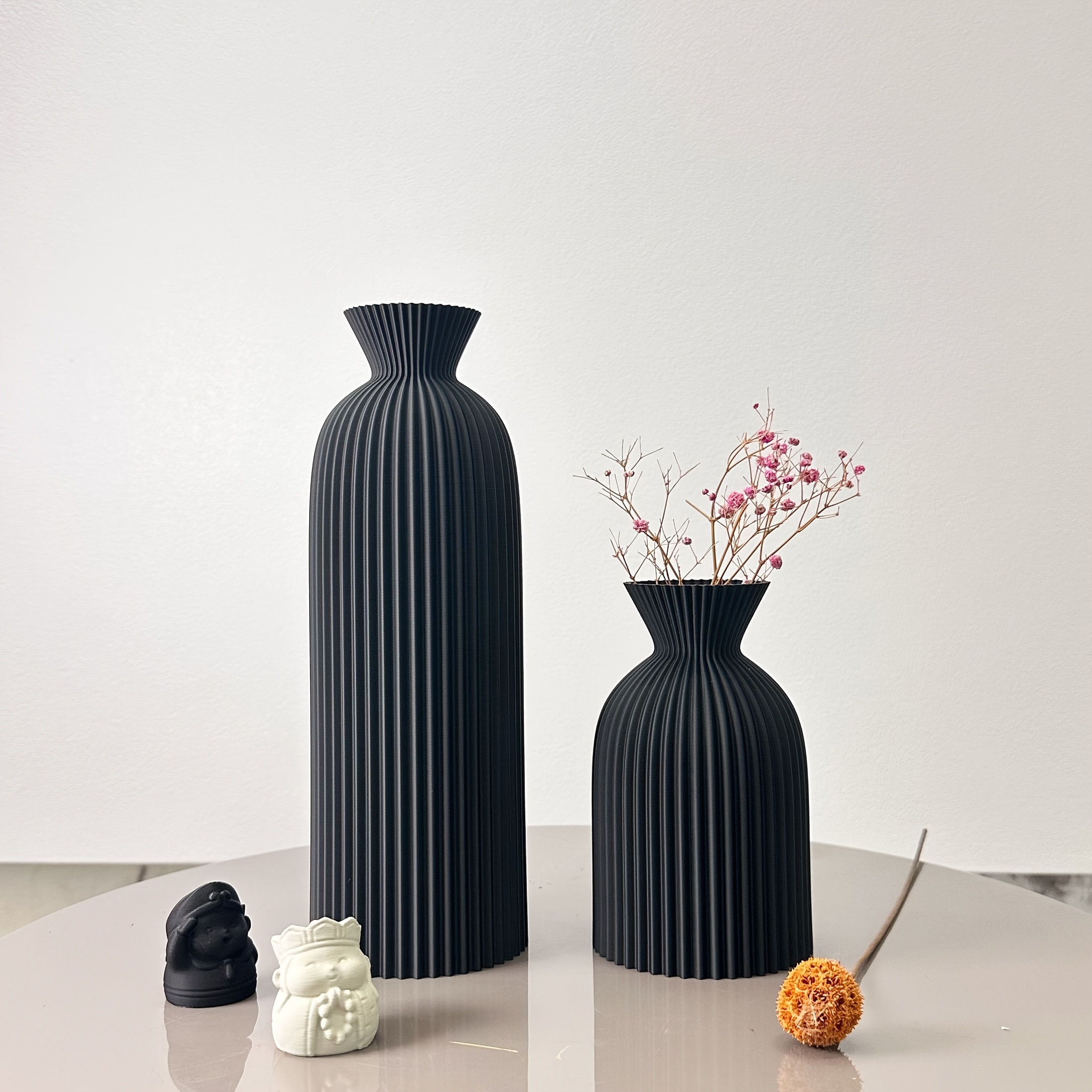 Image of 2pcs Wave Pattern Art Vase Set, Suitable For Home Table Decoration, Foyer Decorative Vases, Office Ornament, Gift