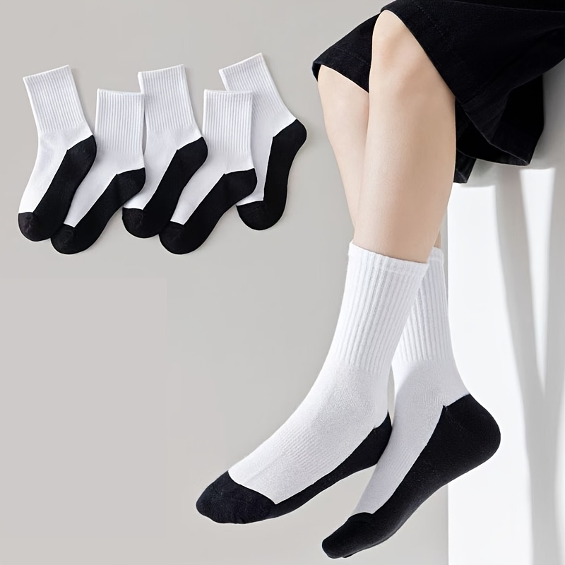Image of 5-pack Men's Crew Socks - Breathable, Odor- & Moisture-wicking, Suitable For Sports And Business, Solid Color, Autumn/winter, Outdoor Casual Mid-calf Socks