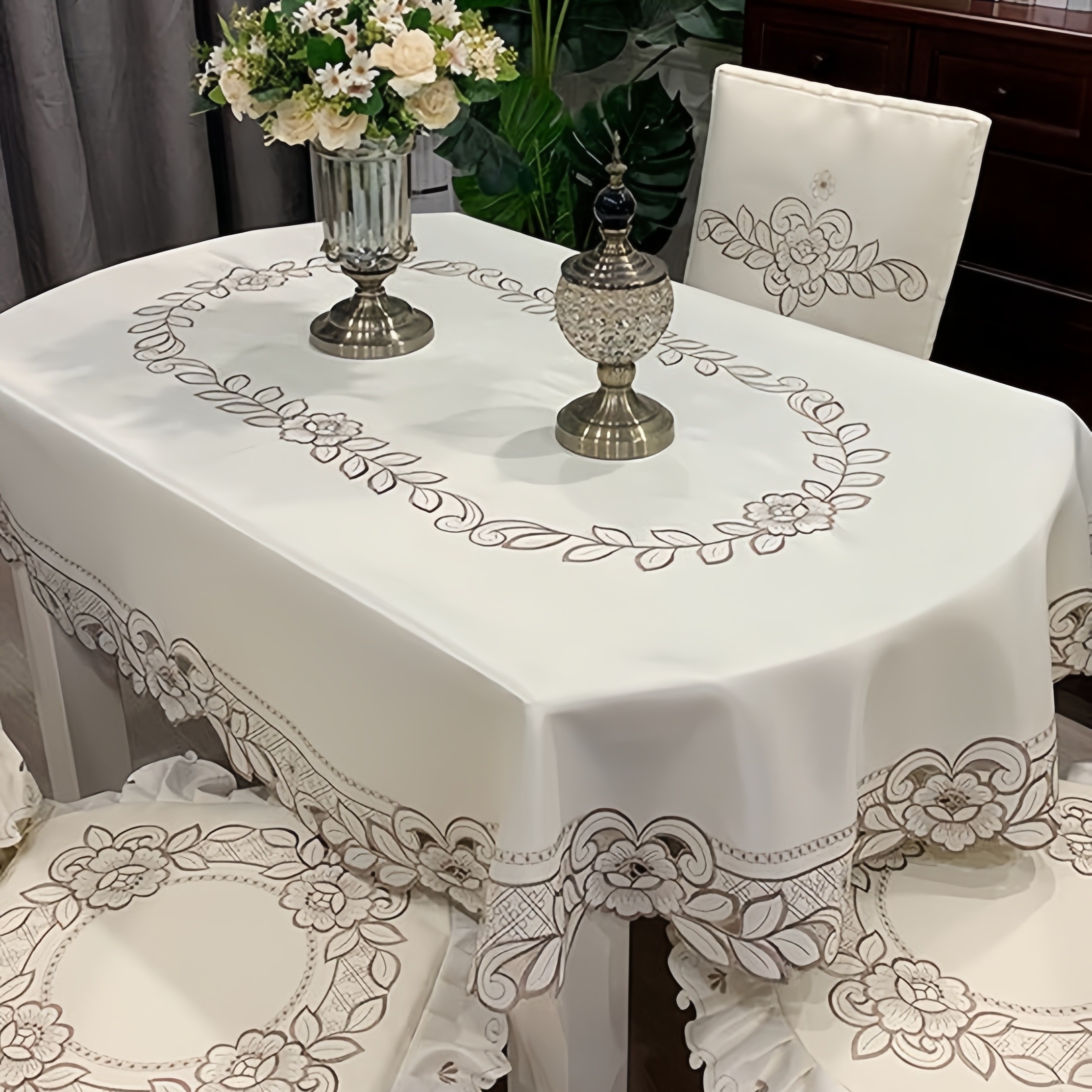 Elegant European-style Embroidered Oval Tablecloth - Polyester, Perfect For Dining & Coffee Tables, Daily Decor & Parties