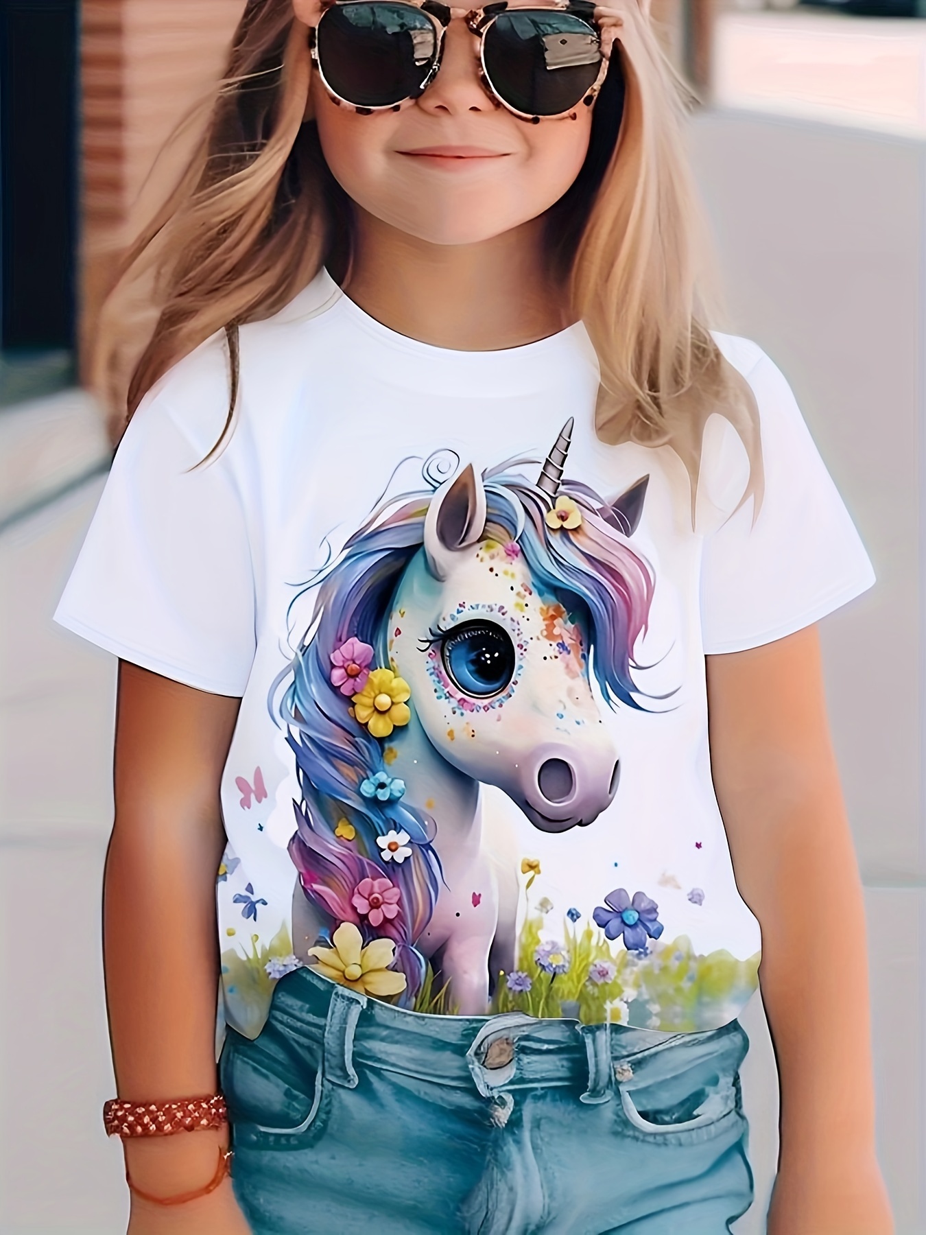 Gestricktes T-Shirt mit Cartoon-Einhorn-Grafik, kurzärmelig, Rundhalsausschnitt, für Mädchen, lässig, bequem, atmungsaktiv, vielseitiges T-Shirt, Sommergeschenk