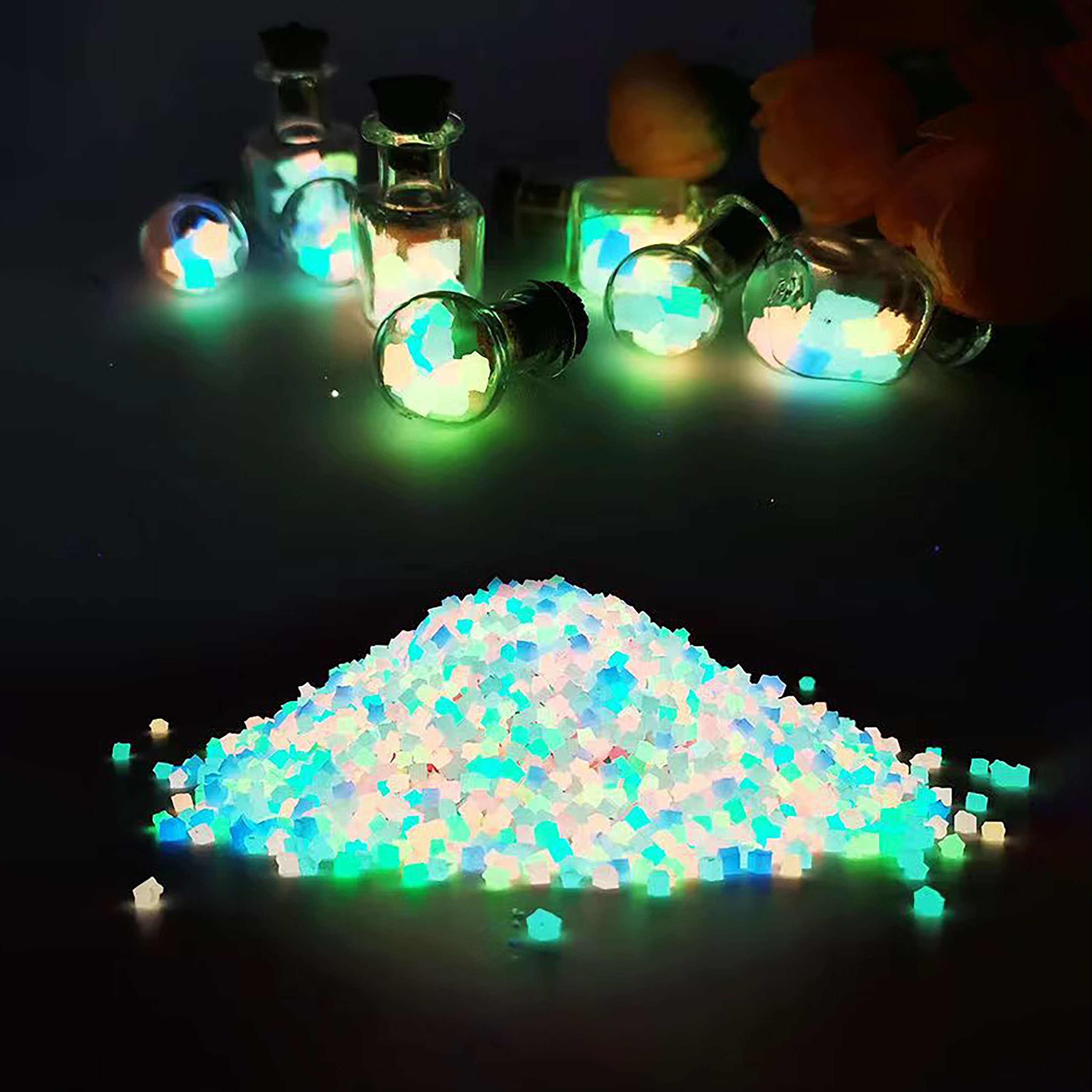 

4050pcs Glow-in-the-dark Colored Sand - Perfect For Beach Themed Decorations, Pool Parties, Graduations, And Weddings! (100g)