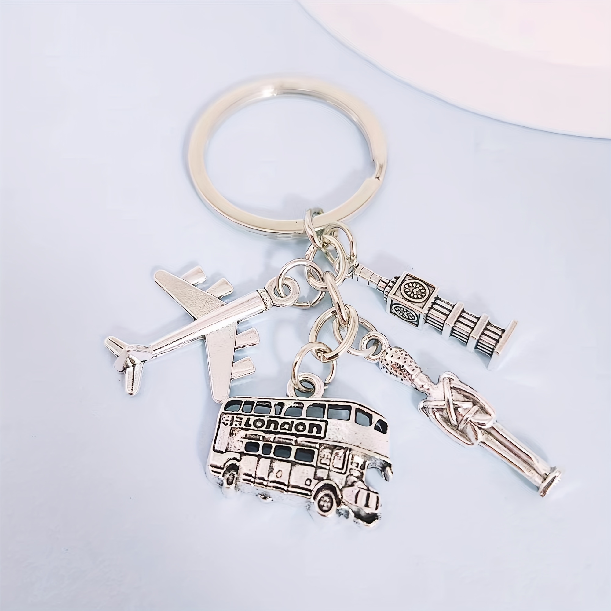

London Bus Clock Tower Charm Keychain For Men, Alloy Airplane Key Ring For Backpack