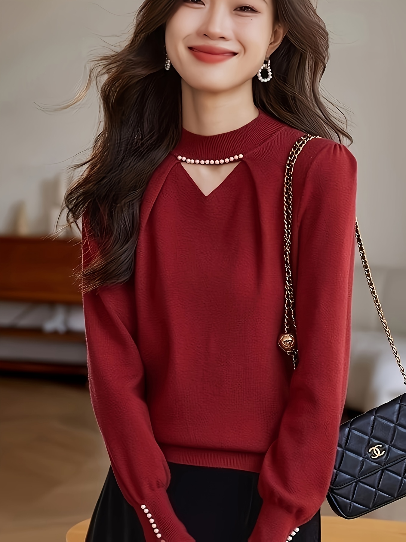 Women'S Pearl Embellished V-Neck Sweater Solid Color Long Sleeve Pullover  with Delicate Beaded Detailing, Soft Regular Fit for Spring/Summer Casual 