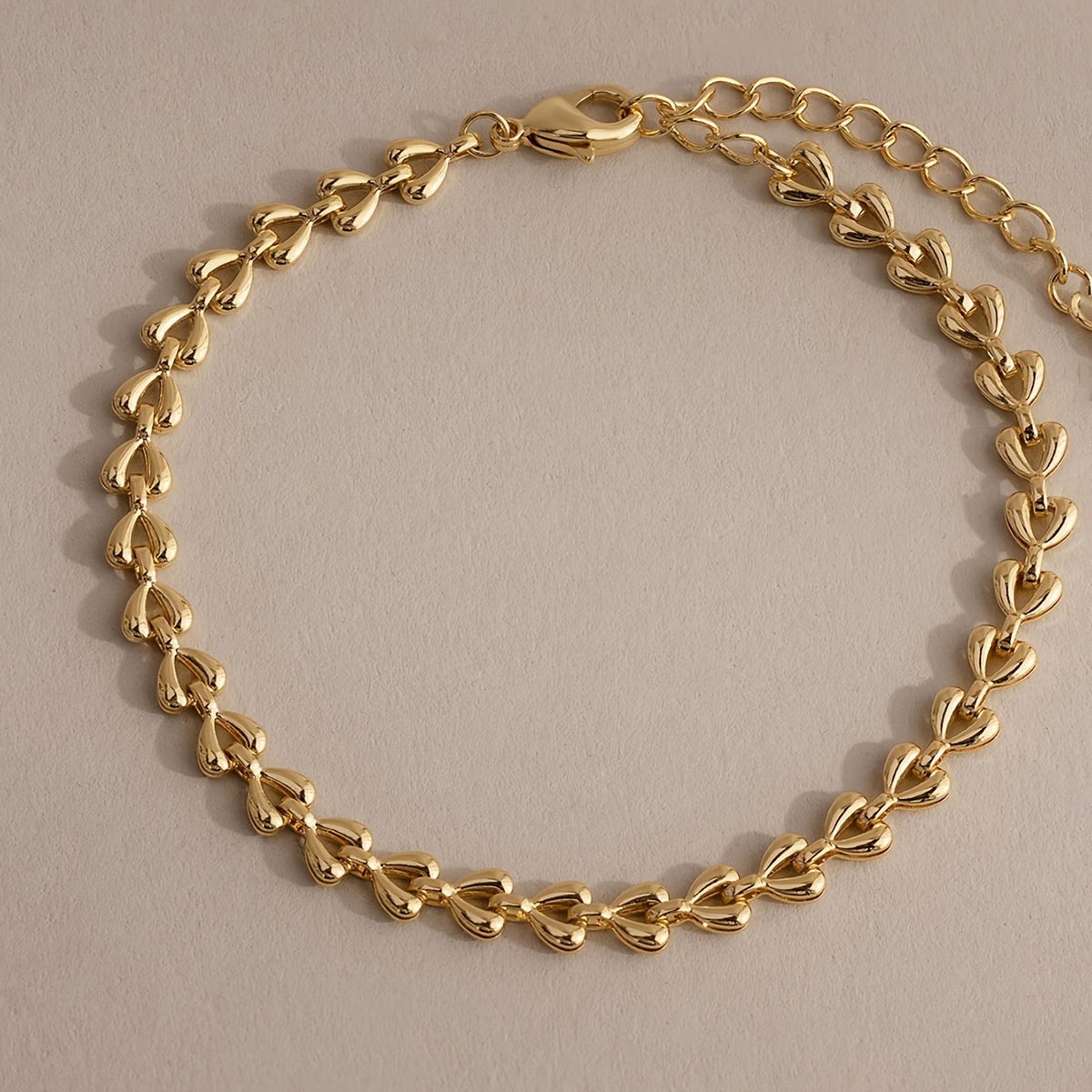 E-shop Edelstahl-Armband, zierliches Armband mit winzigen Herz-Gliedern, minimalistisches Armband, goldener Schmuck für Geschenke
