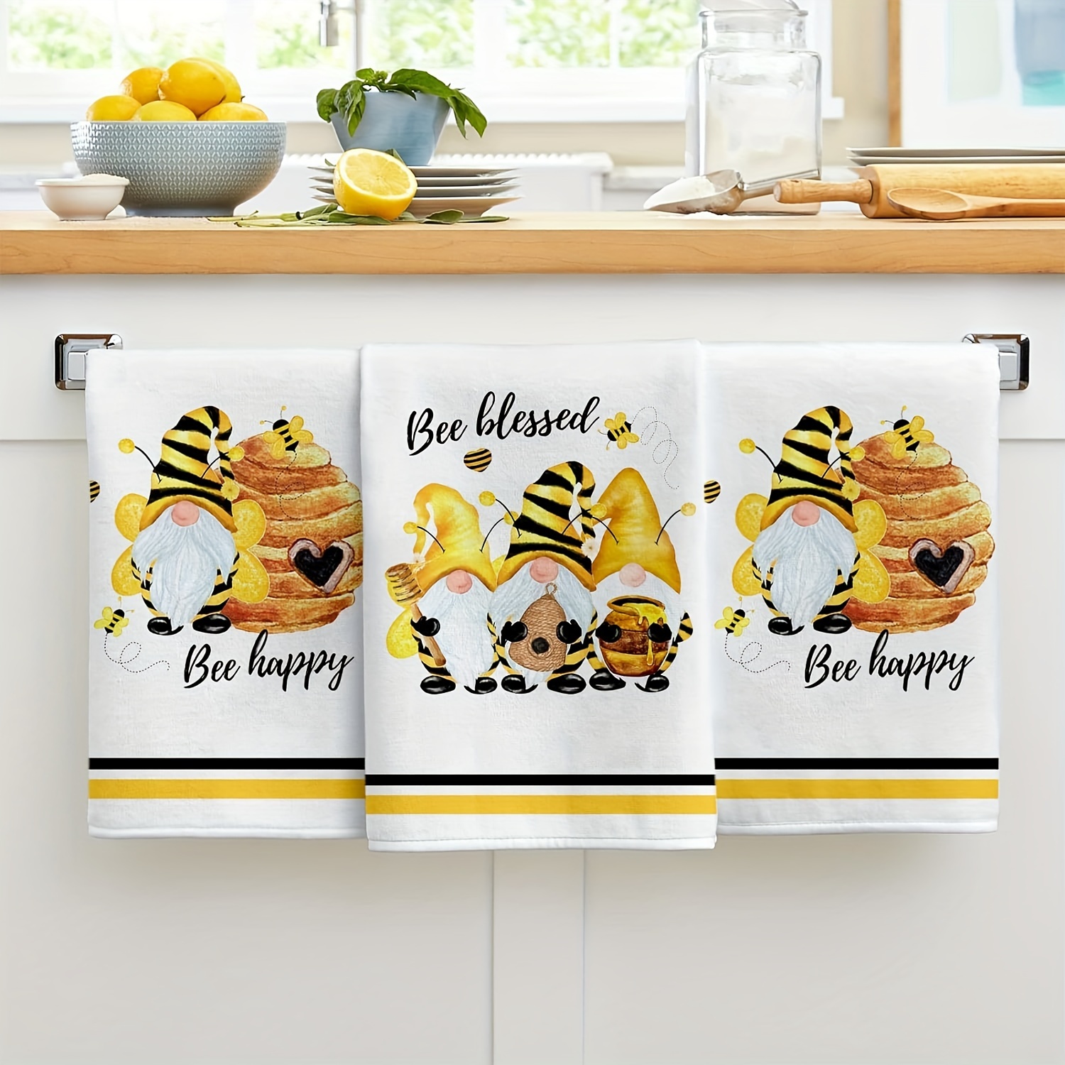 

2pcs Cute Gnomes Bee Pattern Towels, Absorbent Dish Towel, Drying Kitchen Towels, Home Decoration Towels Set, Bathroom Supplies, Housewarming Gift