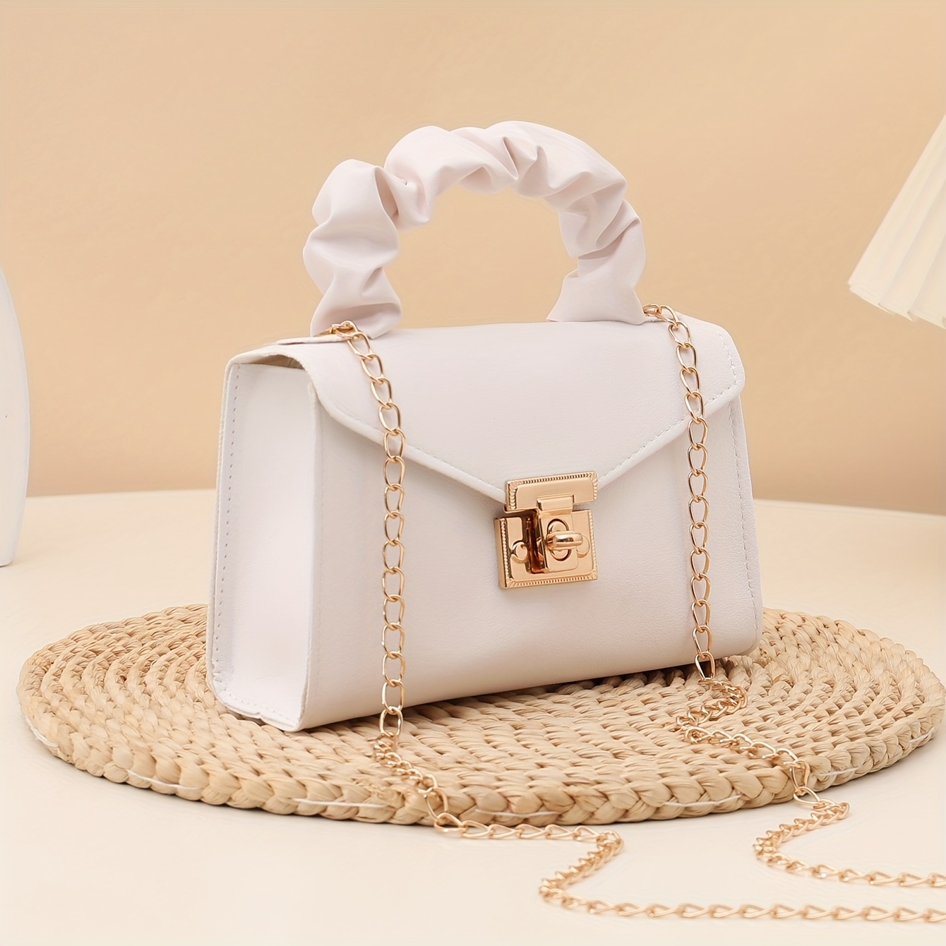 Image of Fashionable Soft Wristlet Crossbody Bag For Daily Shopping, Chain Strap Women's Bag, Versatile Square Handbag
