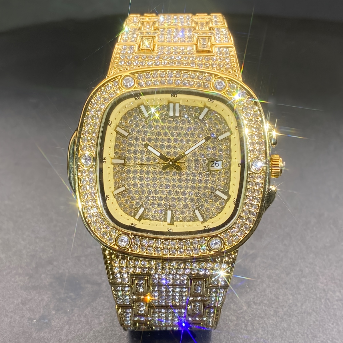 latest chilled mens watch with street   drill hip   watch for women with luminous scale for couples jewelry accessories Product details 0