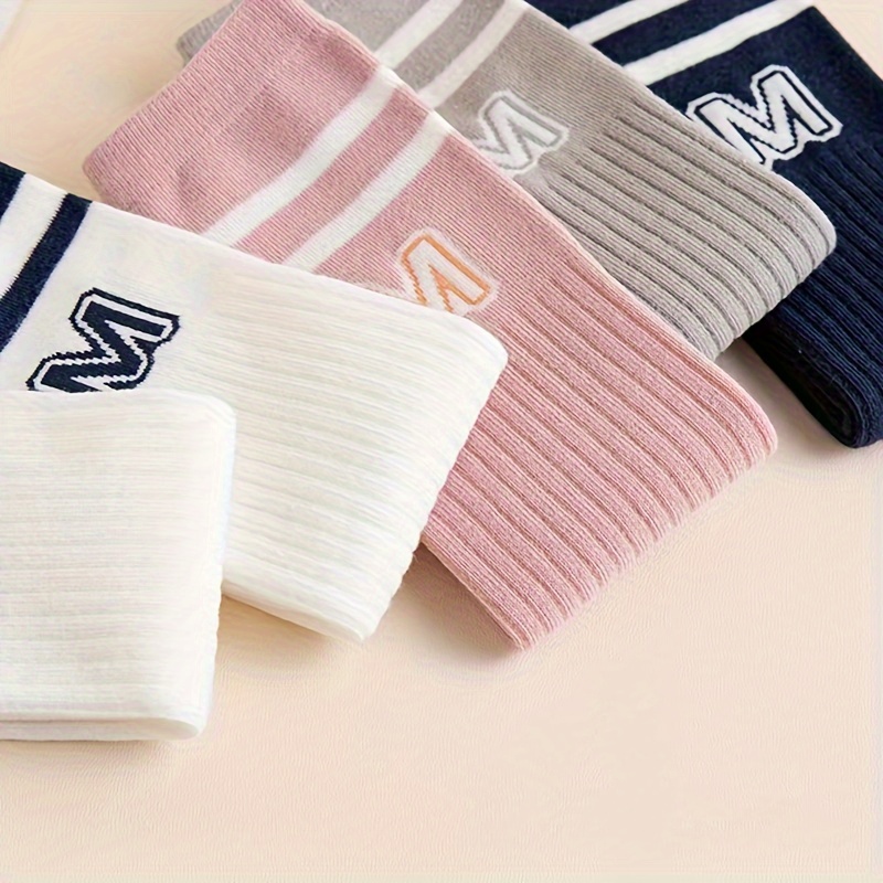 

5 Pairs Of Kid's Cotton Blend Trendy Letter Pattern Knee-high Socks, Comfy & Breathable Soft Children's Socks For Girls Daily & Outdoor Wearing All Seasons Wearing