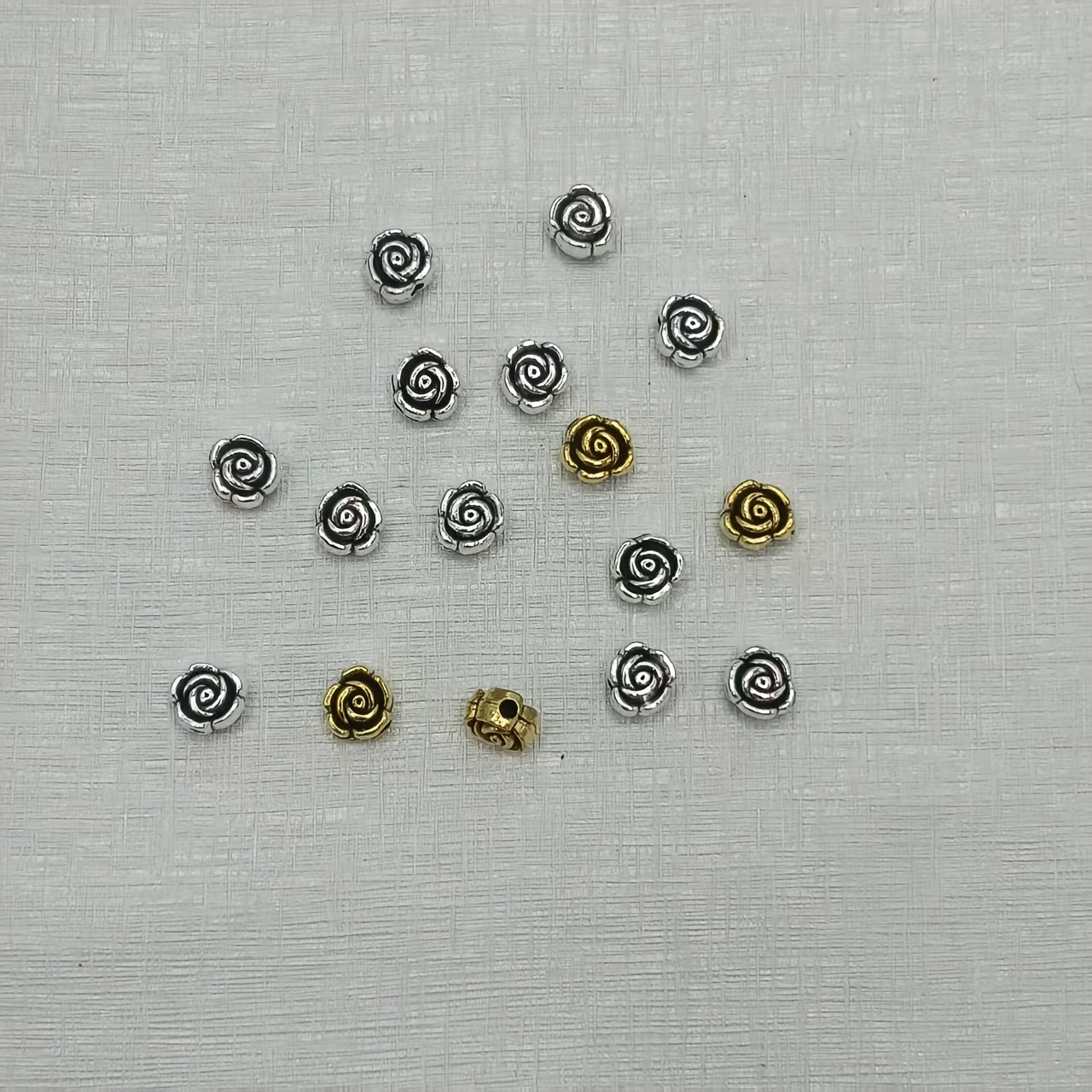12pcs Classic Retro Double-Sided Rose Flower Shaped Decorative Beads
