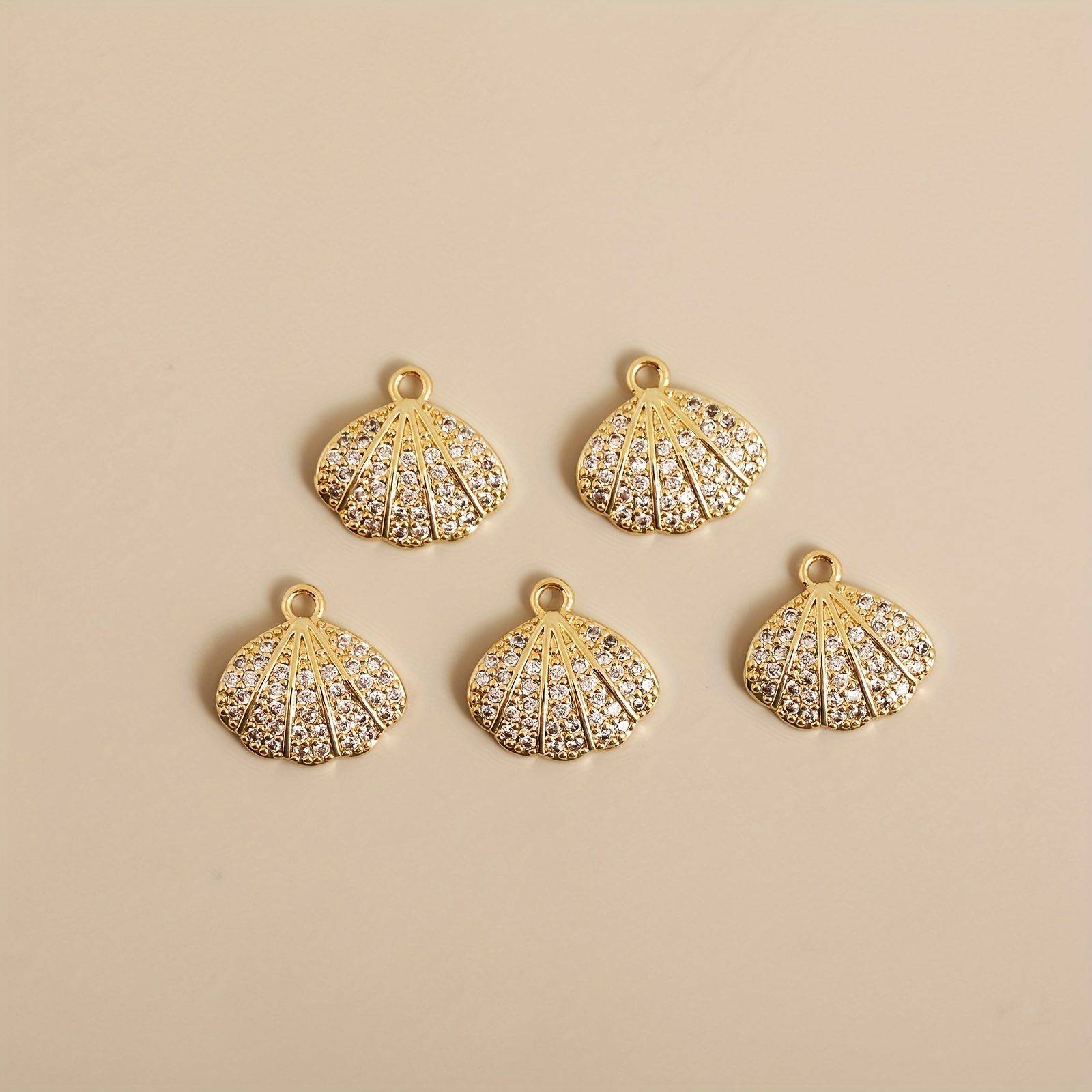 Image of 5pcs/6pcs Fashion Beach Shell Additions Micro Zirconia Pendants Copper Earrings, Bracelets, Anklets, Waist Chain Additions Jewelry Additions Crafts Bracelets, Necklace Additions