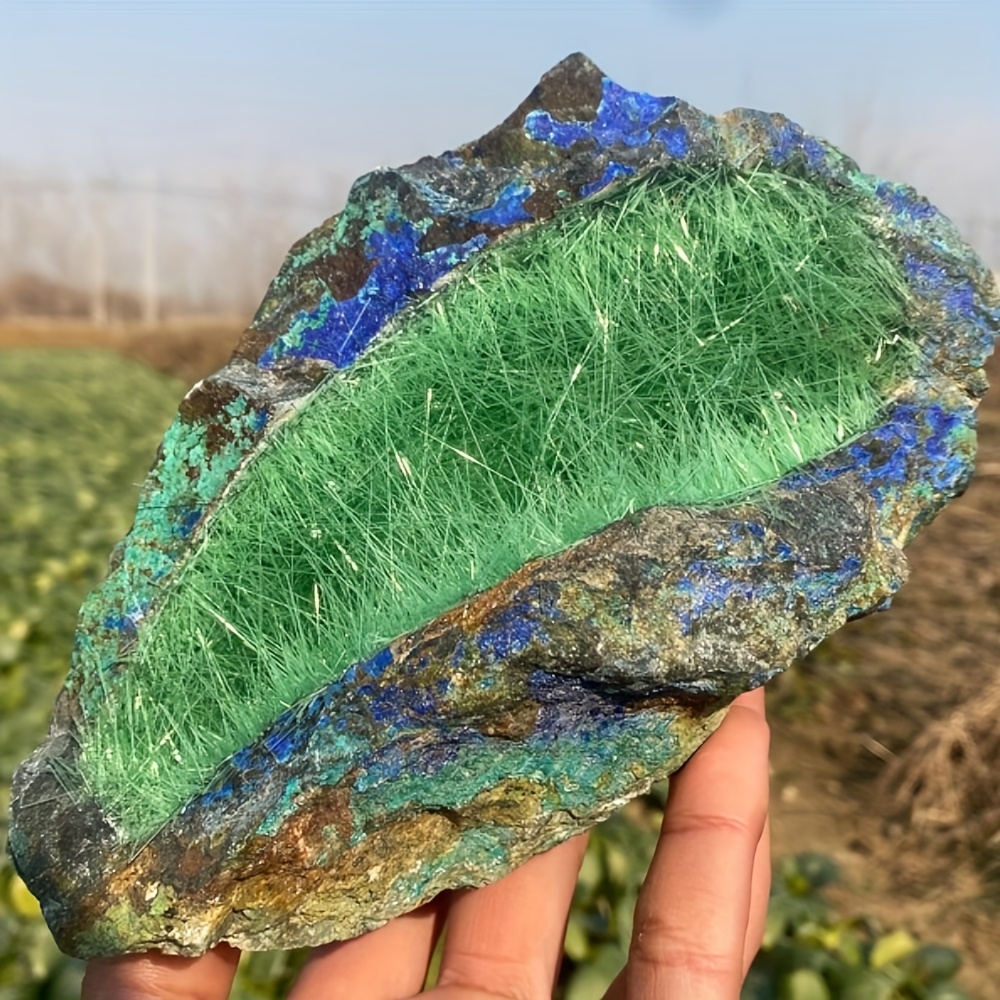 青緑色の鉱石結晶 3396g 青緑色の鉱石結晶 3396g 青緑色の鉱石結晶 3396g 青緑色の鉱石