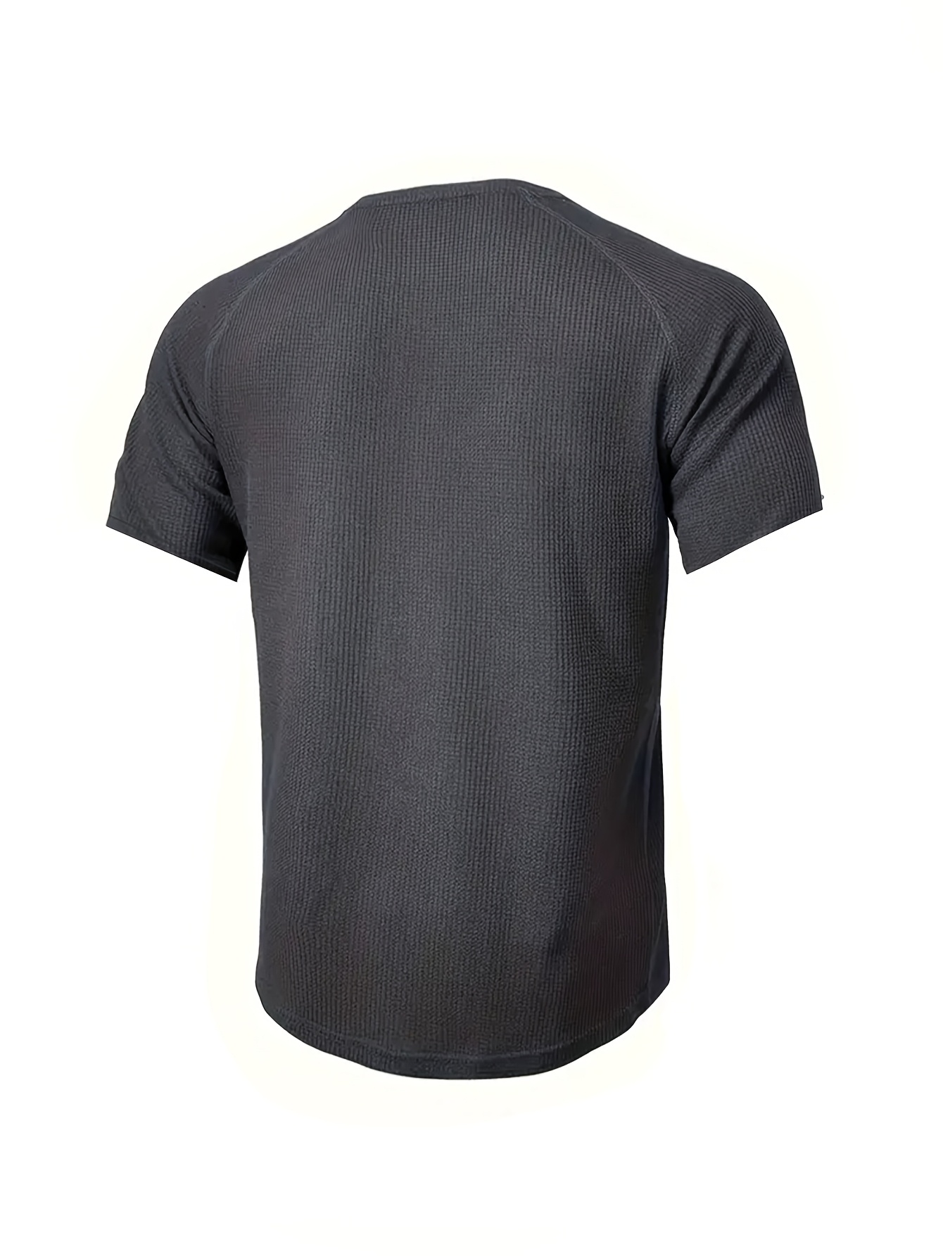 A piece ofPlus-size Men's loose solid color Henry shirt, round neck half-button short-sleeved shirt, suitable for summer outdoor activities, PLUS SIZE