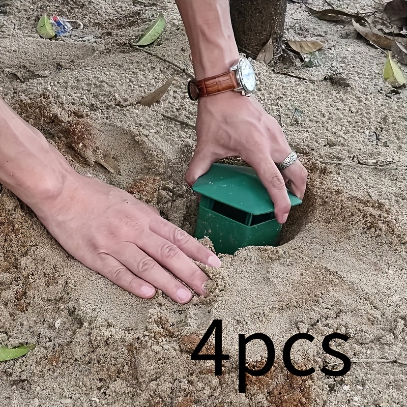 Image of 4pcs High-quality Snail Traps - Reusable Plastic Catchers For & Garden Pests, Perfect For Gardens & Farms