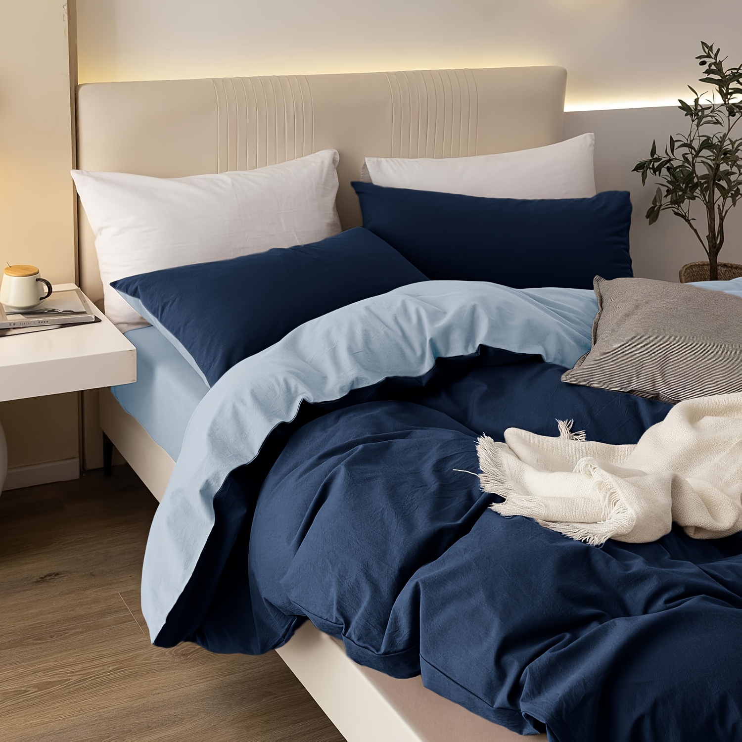 Image of 2pcs/3pcs Color Duvet Cover Kit, 2 Colors Used Double-sided, Soft And , Machine Washable, Zipper Closure Suitable For Student Bedrooms, Dormitories, Etc
