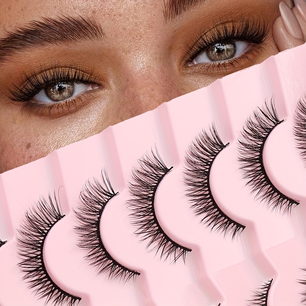 

7 Pairs Realistic Short False Eyelashes - Ultra-natural, & Fluffy For A , Easy To Apply & Reusable