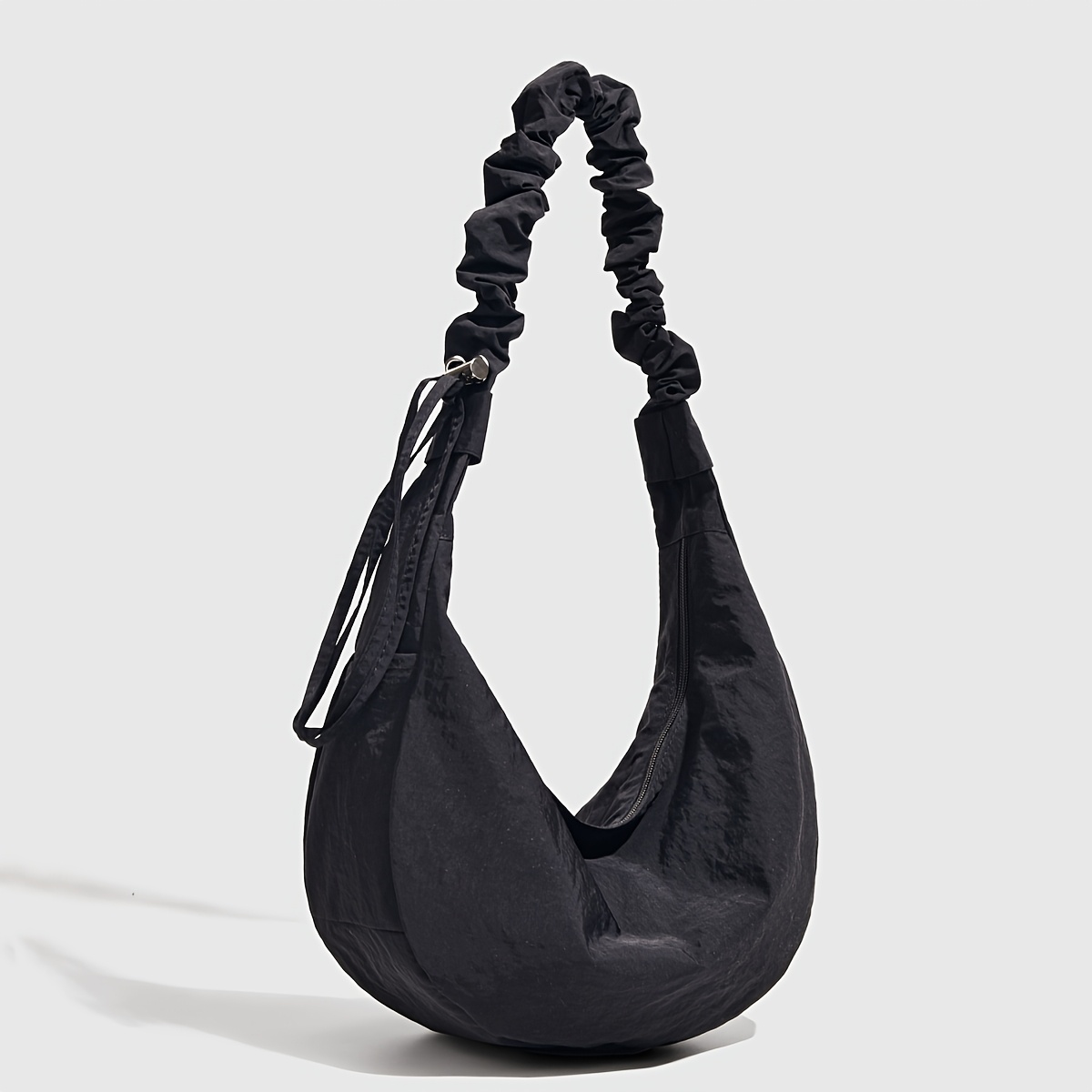 E-shop Lässiger Casual-Stil Leichter Dumpling-Beutel, Modische Vielseitige Plissierte Umhängetasche, College-Studenten-Tragetasche, für Einkaufen,